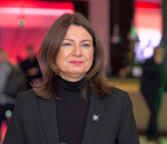 Polscy studenci tworzą innowacje o światowym potencjale. Pracują nad dronem badającym lodowce czy diagnostyką guzów mózgu z łez