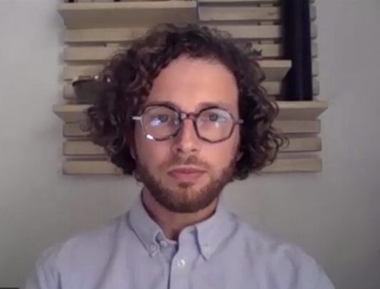 Trzynaście państw UE wytwarza już więcej energii z OZE niż z paliw kopalnych. Polska jeszcze nie, ale też bije rekordy w zielonej energii