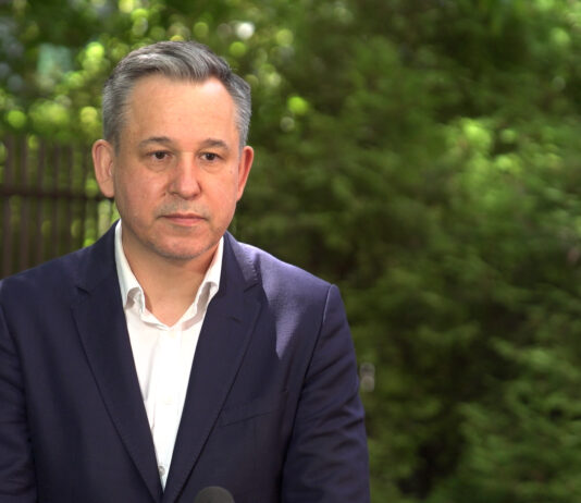 Liquidy do e-papierosów w przyszłym roku będą droższe niż paczka tradycyjnych papierosów. Krajowi producenci prognozują zwolnienia pracowników i upadłości